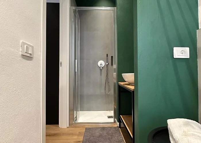 Urban Chic Black Apartamento Como